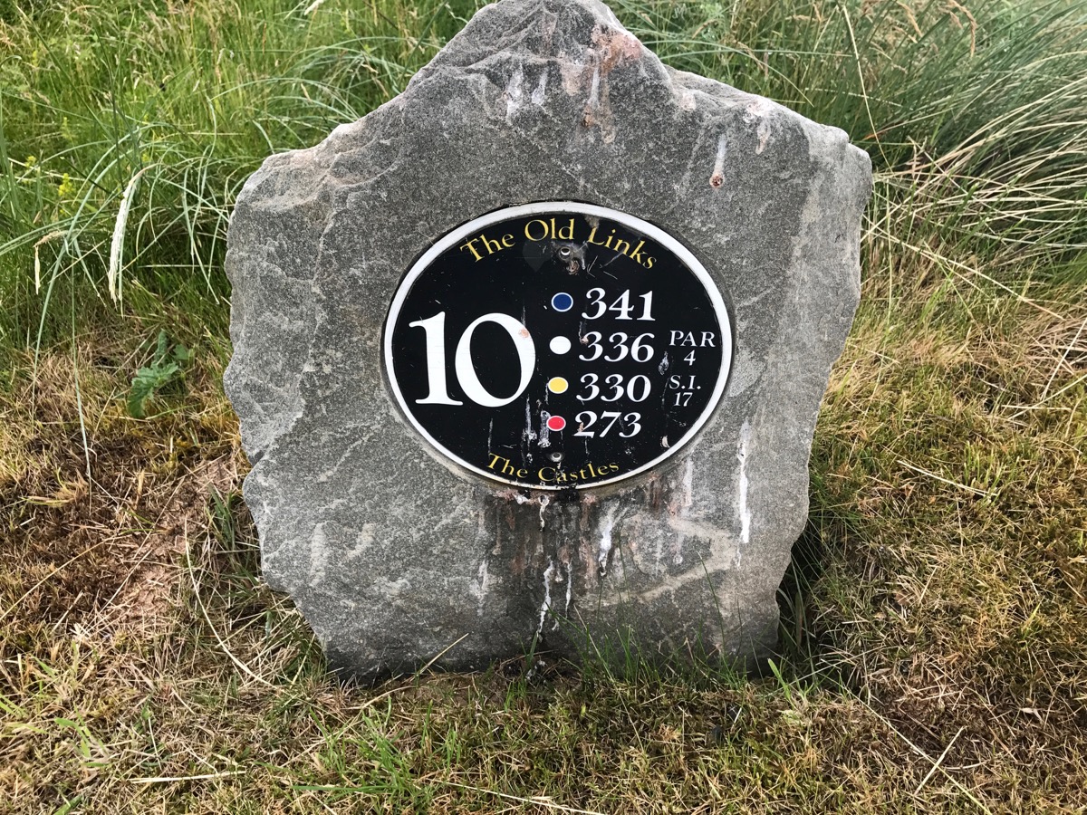 Ballyliffin Old Links- hole10 tee sign
