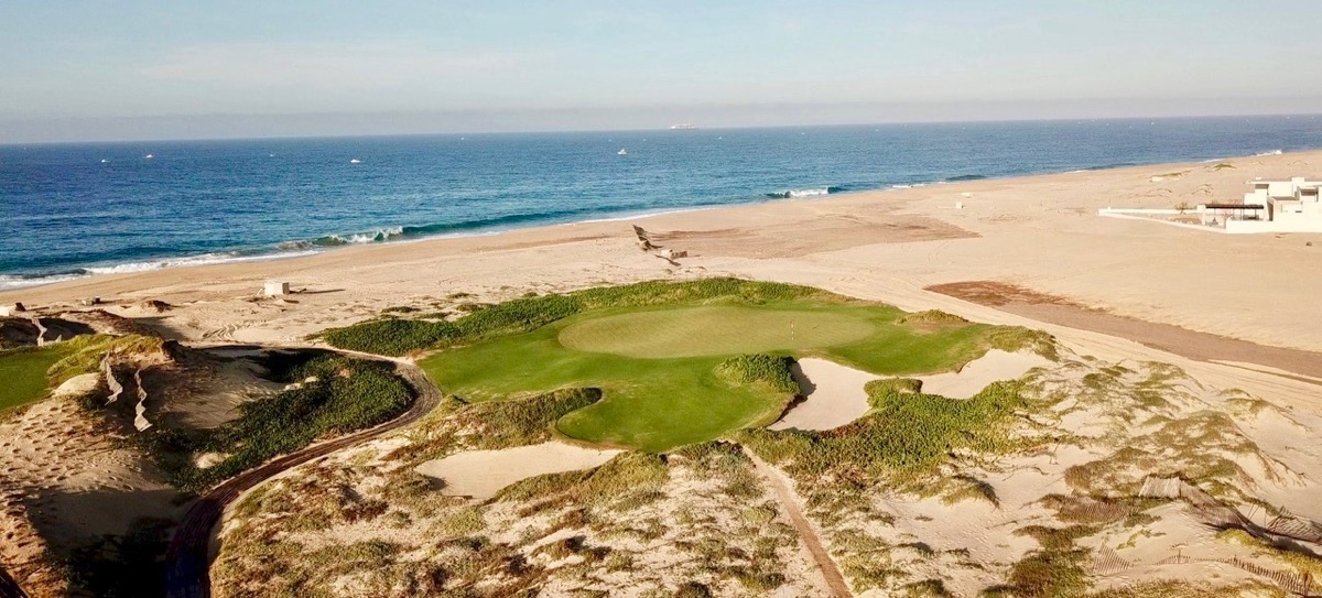 Diamante Dunes- 17 tee to green by drone