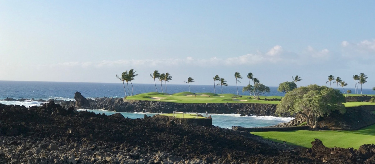Mauna Lani Resort- South Course- hole15 from behind the tee